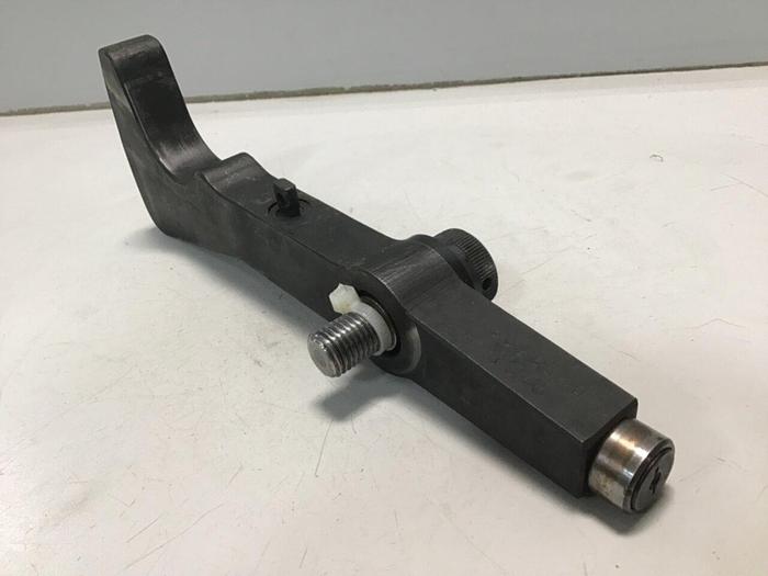 Used CINCINNATI MILACRON Safety Bar Lock 5025549 #114129