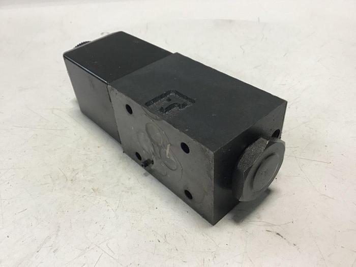 Used VICKERS Valve DG4V3S2ALMUH560 #142981