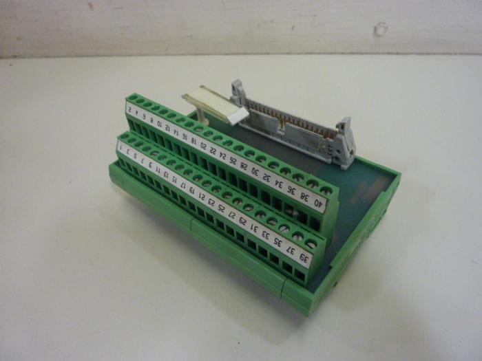 Used PHOENIX CONTACT Terminal Block UMK-SE 11.25-1 #62882