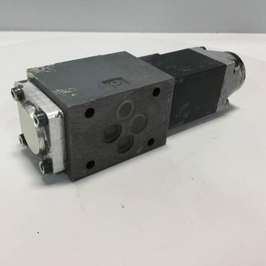 Used REXROTH Valve, 4WE6Y51AG24N9K4V, Used