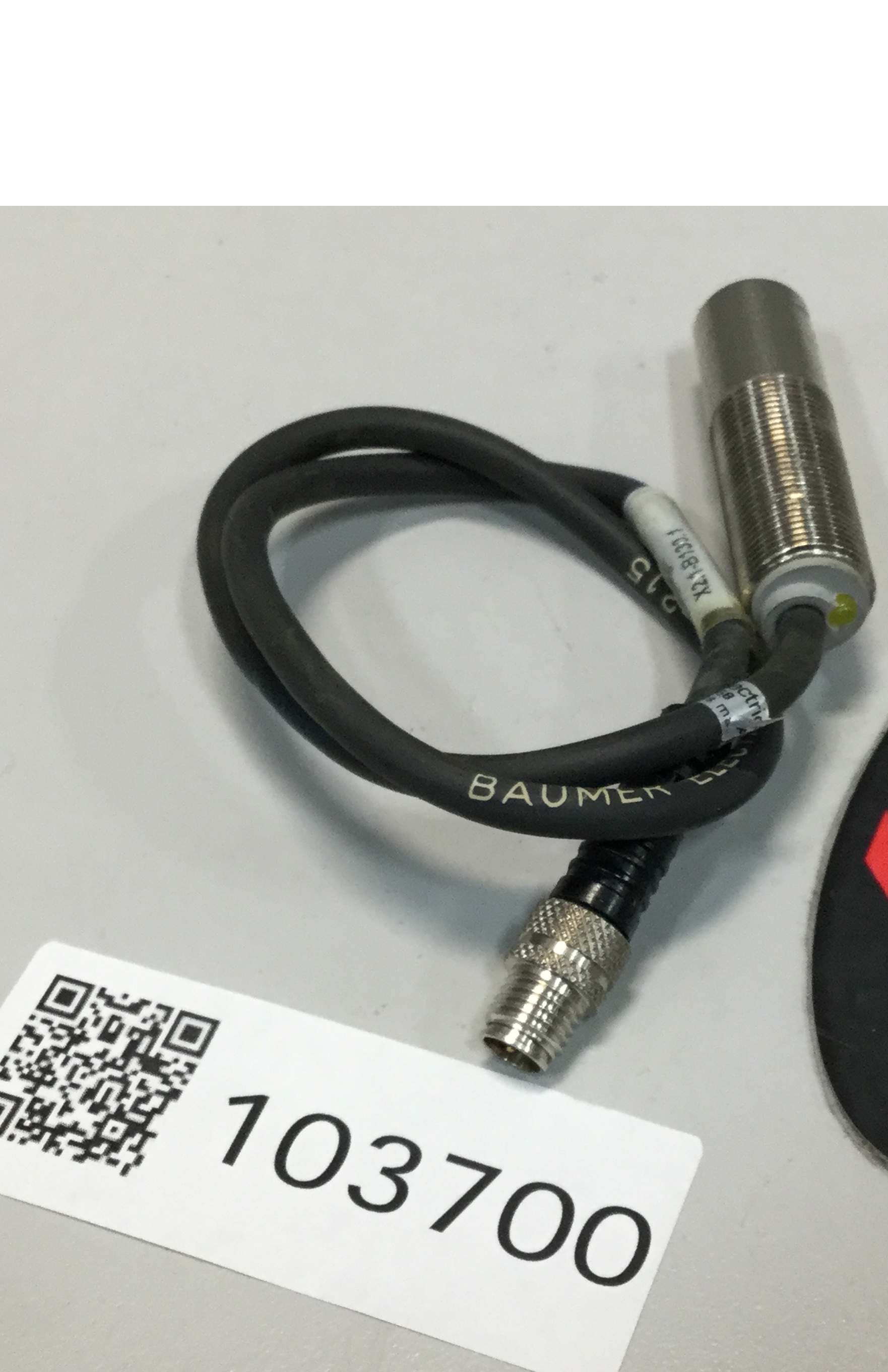 Used BAUMER ELECTRIC Proximity Sensor FEG 14.24/403858 USED