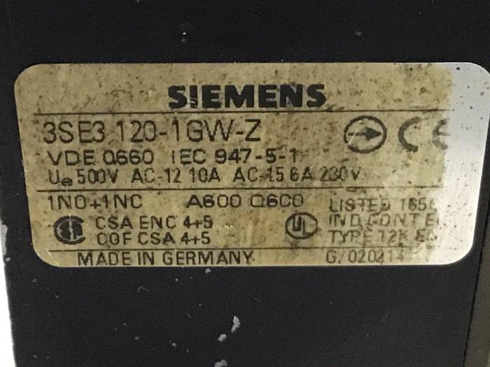 Used SIEMENS Limit Switch3 3SE3 120-1GW-Z #121175