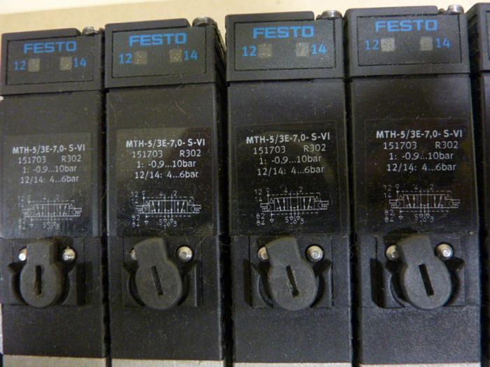 Used FESTO Control Block w/ Valves IFB8-03 #52694
