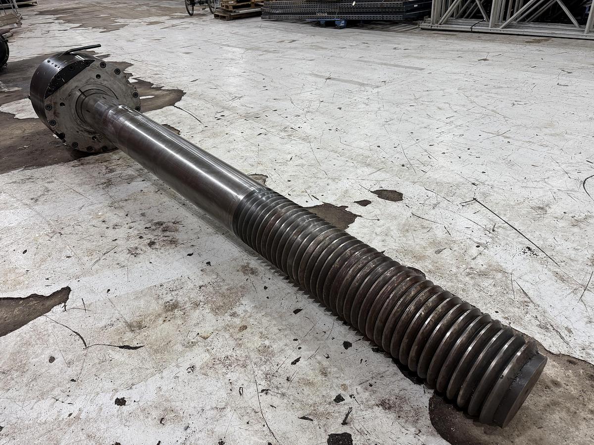 Used Engel ES23050/2000DUO-334 / tie bar