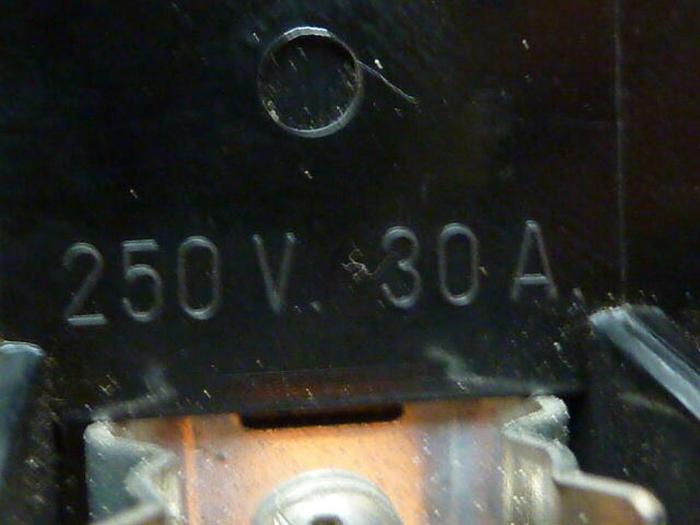 Used MARATHON 30 Amp Fuse Holder F30A3S #29894