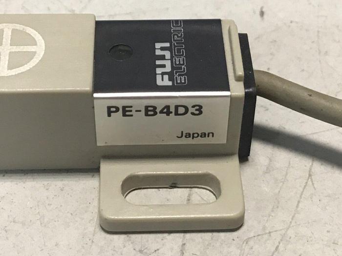 Used FUJI ELECTRIC Proximity Switch PE-B4D3 #128407