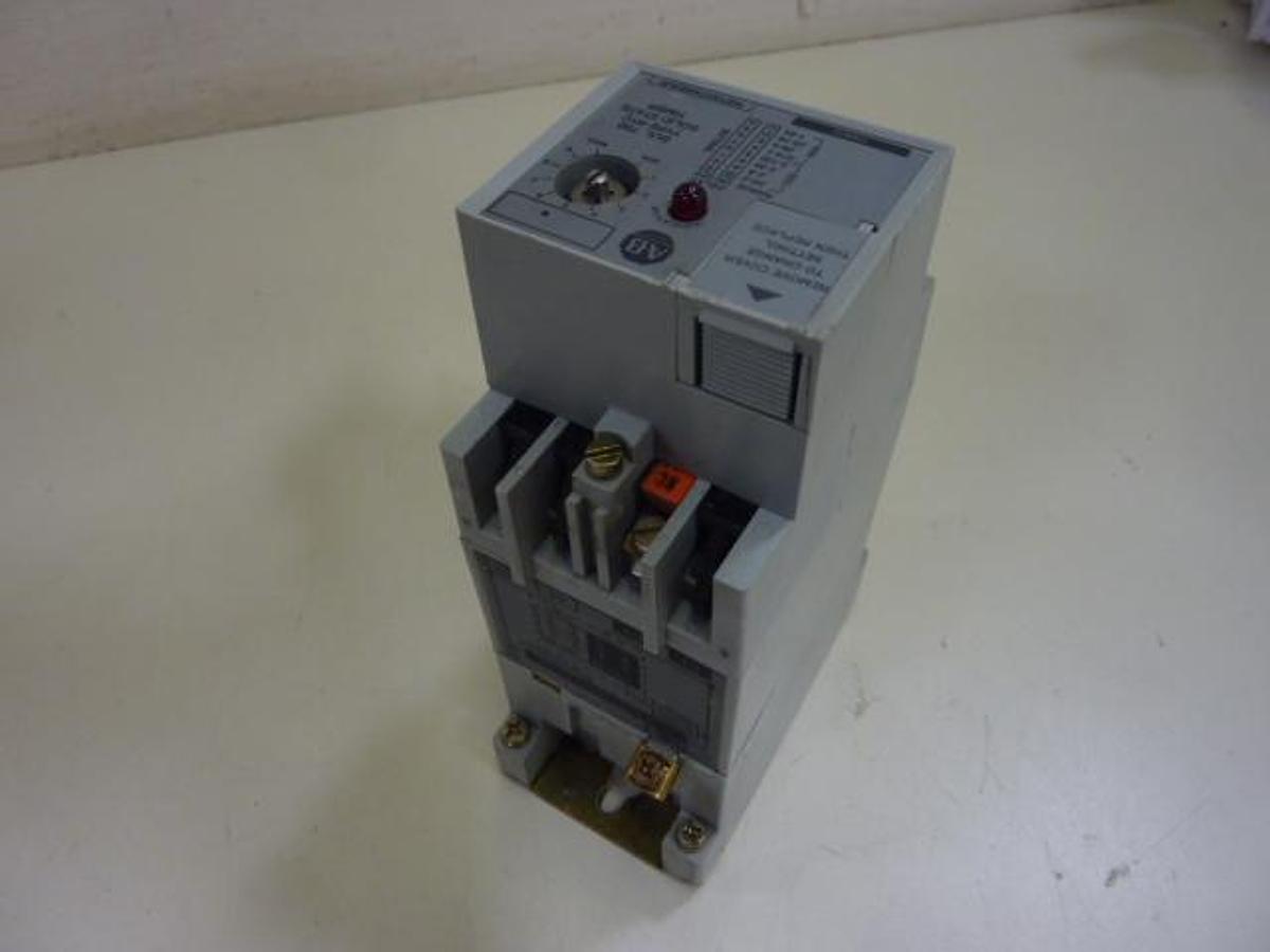 Used ALLEN BRADLEY Solid State Timer 700-RTC00010U1 SER A Used