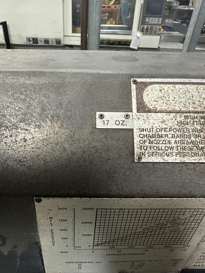 Used 1995 CINCINNATI MILACRON VT220-17