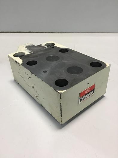 Used YUATSU SEIKO ZDC-10-9-4128A Valve Used #145661