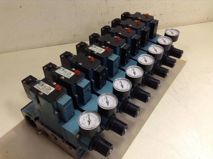 Used MAC Pneumatic Manifold Valve PR62A-11FA #70456