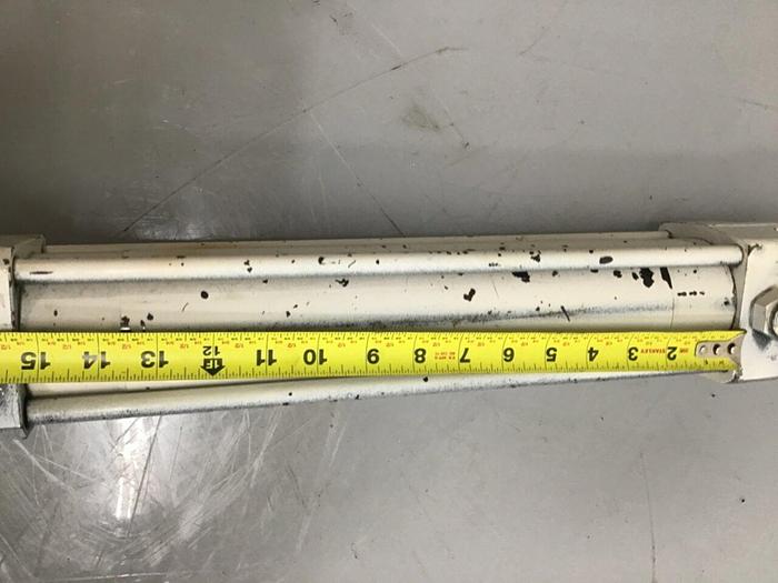 Used ENGEL Injection Sled Cylinder ES700/200 / C #132589