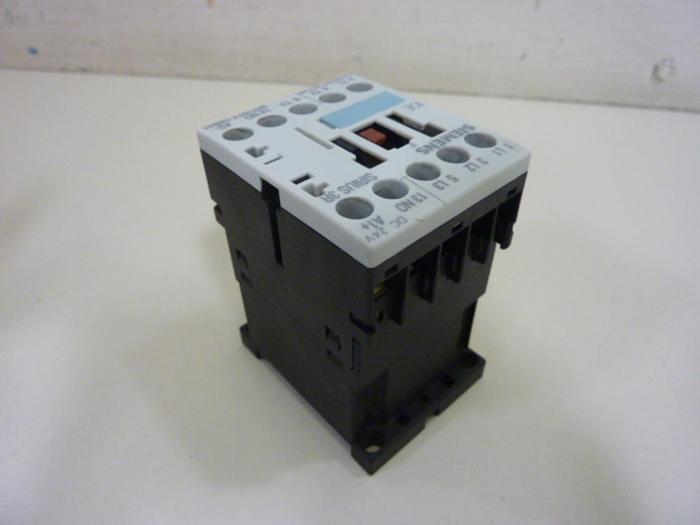 Used SIEMENS Contactor 3RT1017-1BB41 #63674