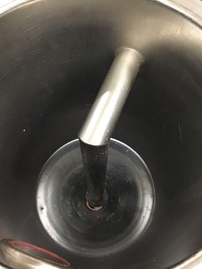 Used MOTAN Drying Hopper w/ Booster Heater BH/240V/1+2 KW Used