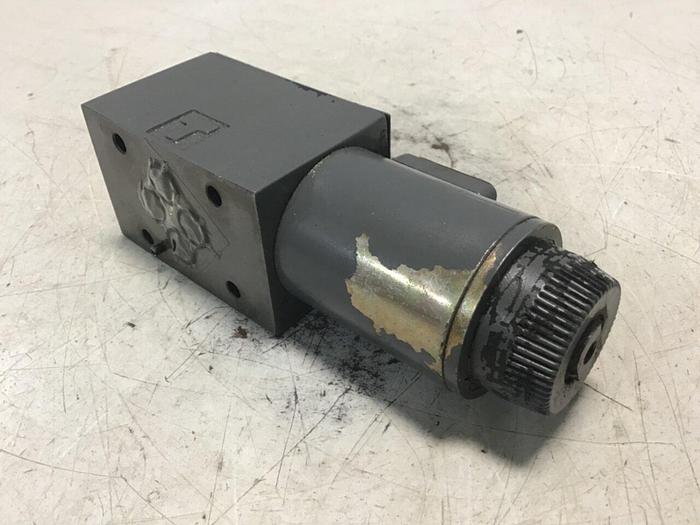 Used VICKERS Valve DG4V3S2AMUHL760EN490 Used