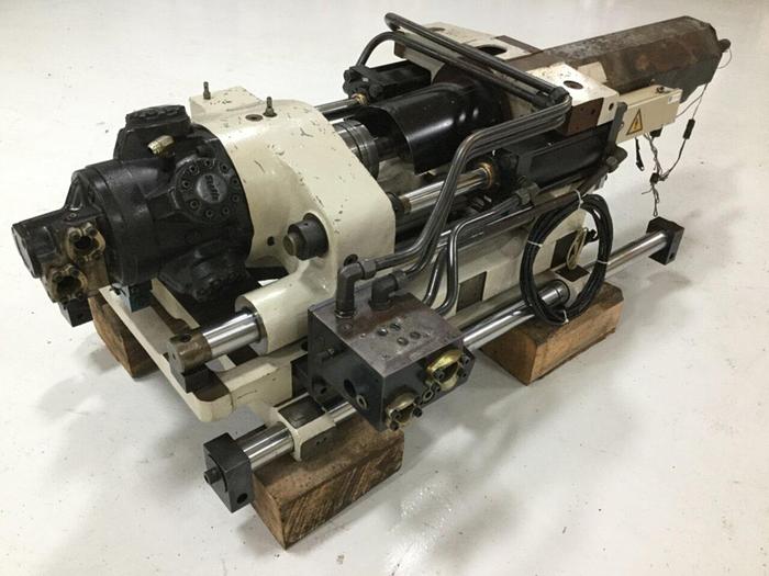 Used CINCINNATI MILACRON 17 Oz Injection Unit VT220-17 / IU Used