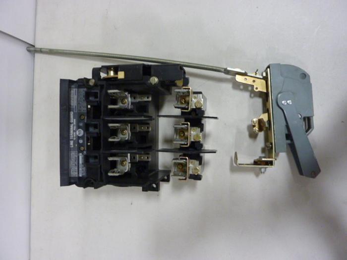 Used ALLEN BRADLEY 60 Amp Disconnect Switch 1494V-DS60 SER A #57452