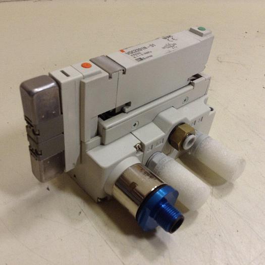 Used SMC Solenoid Valve VQC2201N-51 #89120
