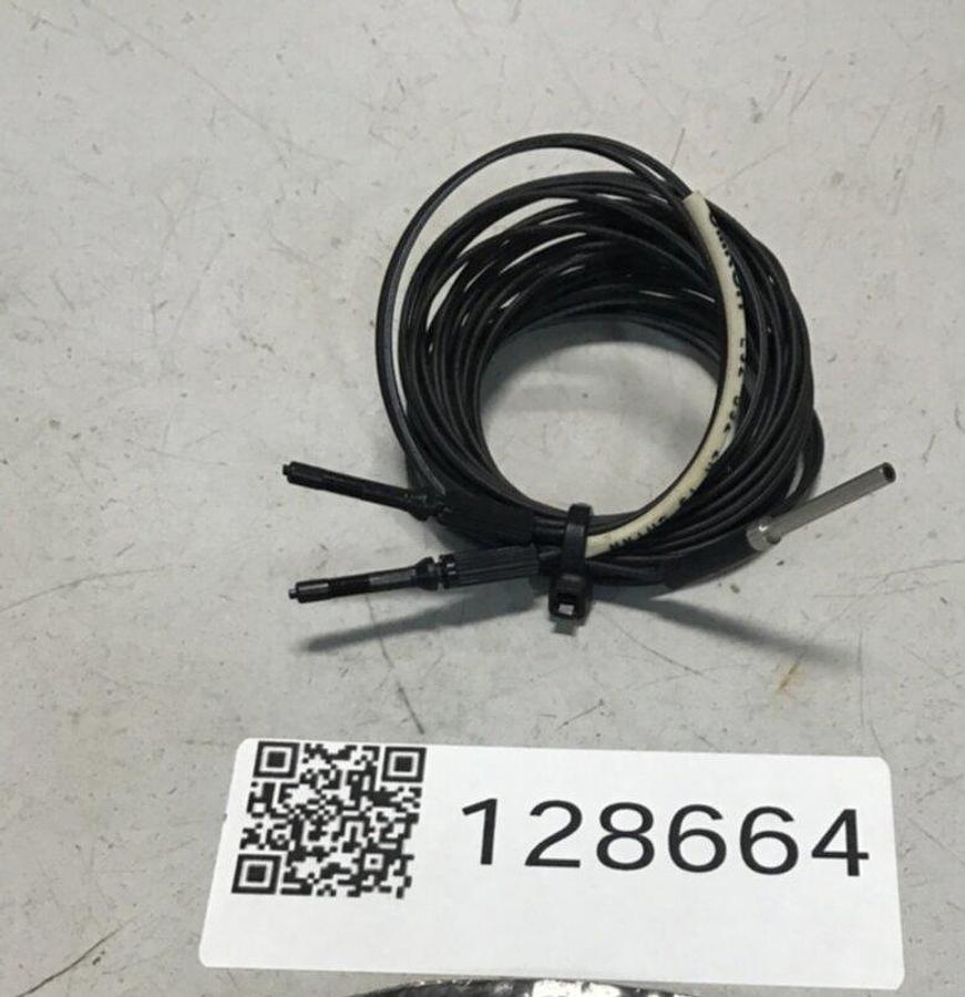Used OMRON Fiber Optic Sensor E32-D32 USED