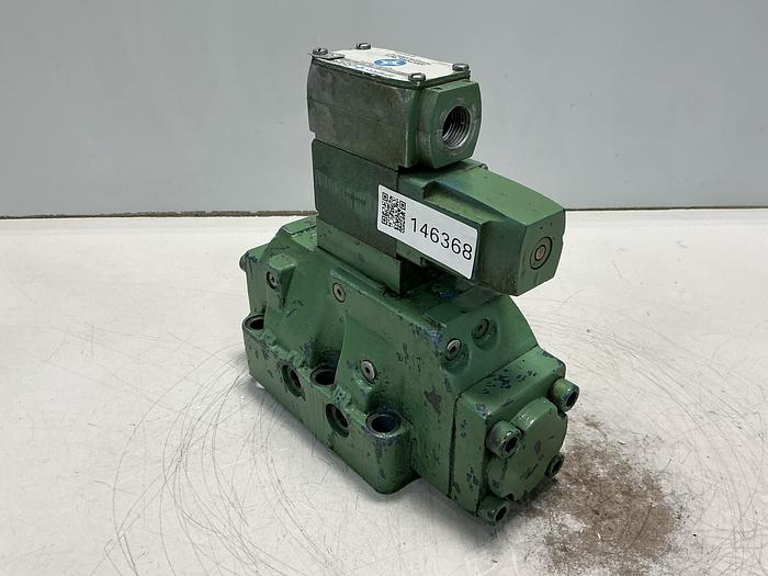 Used SPERRY VICKERS DG4V 3 2A W B 12