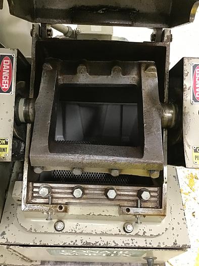 Used CONAIR ES1012 10 HP Grinder Used #142102