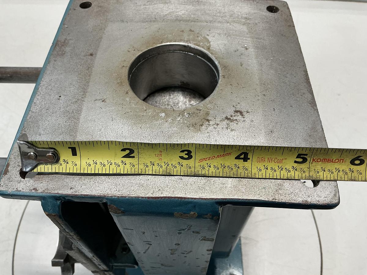 Used METAL FABRICATOR NO MODEL / NO TAG