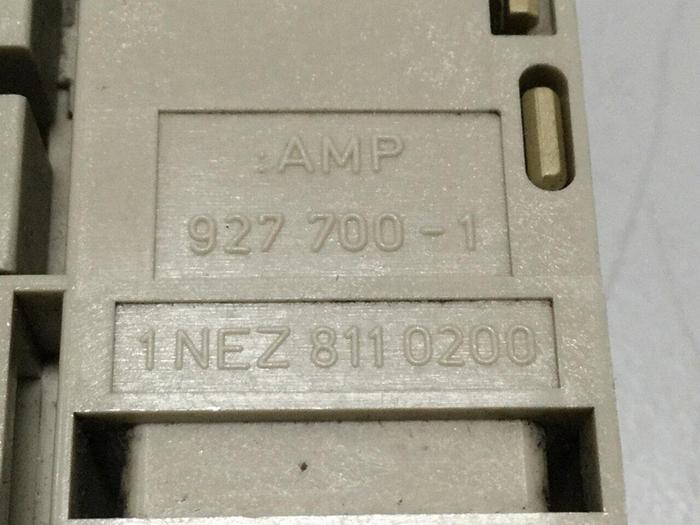 Used SIEMENS Terminal Strip 1NEZ8110200 #110965