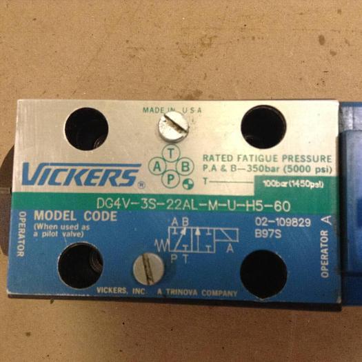 Used VICKERS Directional Valve DG4V-3S-22AL-M-U-H5-60 #78645