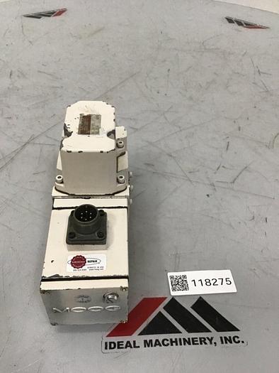 Used MOOG Valve J661-172 Used