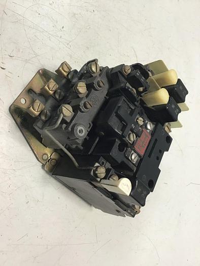 Used ALLEN BRADLEY Motor Starter Size 0 709-A0D103 SER K #124362