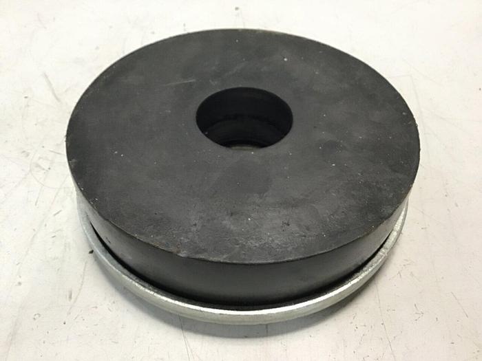 Used GENERIC Leveling Mount Pad 6 1/4 DIAMETER M/M #122729