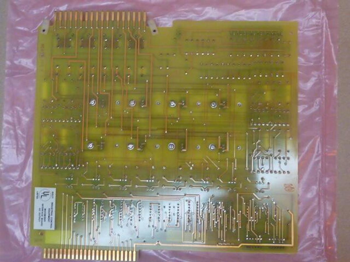Used CINCINNATI MILACRON Output Board 3-531-3563A Used