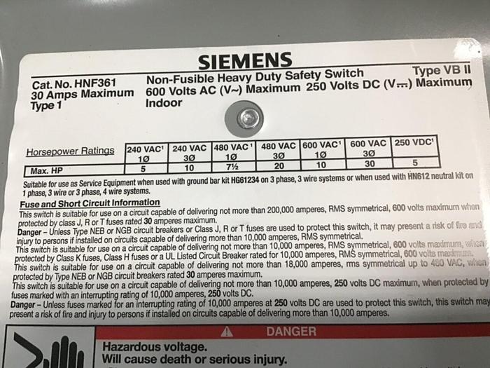 Used SIEMENS 30 Amp Safety Disconnect Switch HNF361 VBII #137853