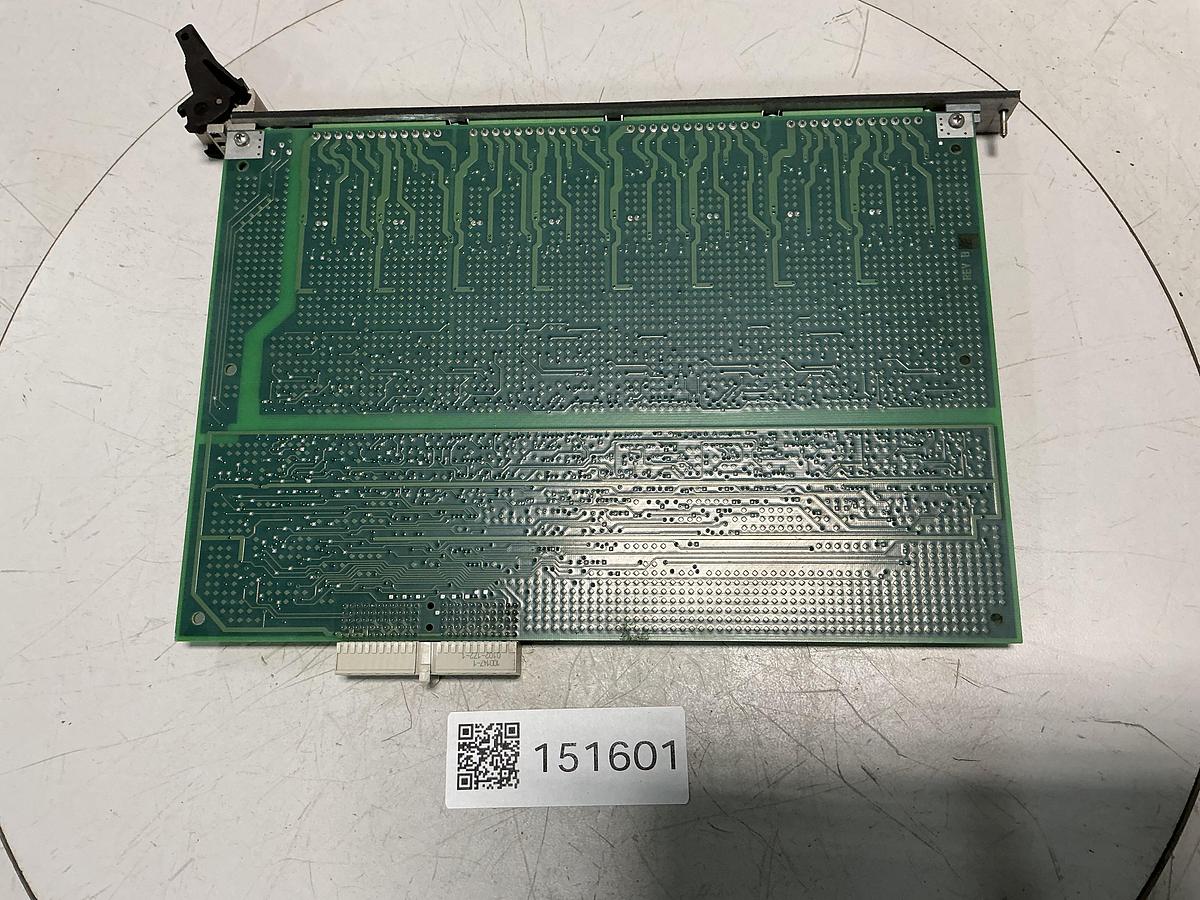 Used CINCINNATI MILACRON PC-P-90H-94V-0