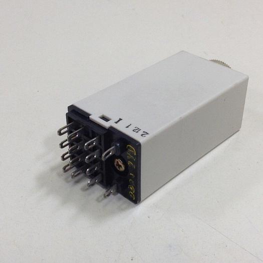 Used FUJI ELECTRIC Delay Timer ST7P-4 #76442