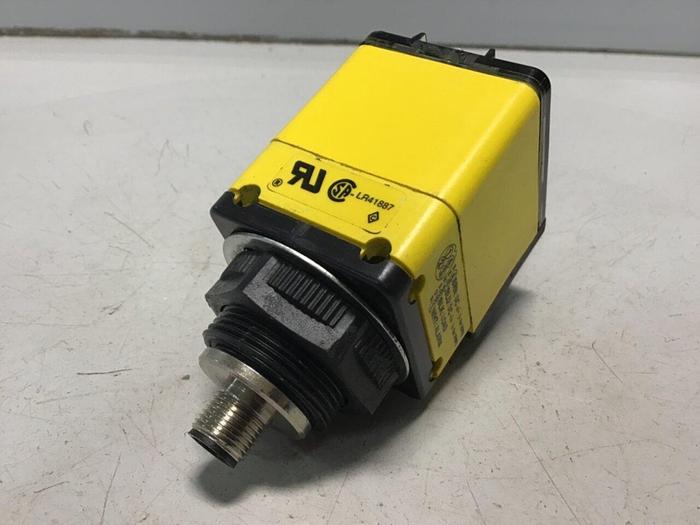 Used BANNER ENGINEERING Sensor OPBT2QDH #119422