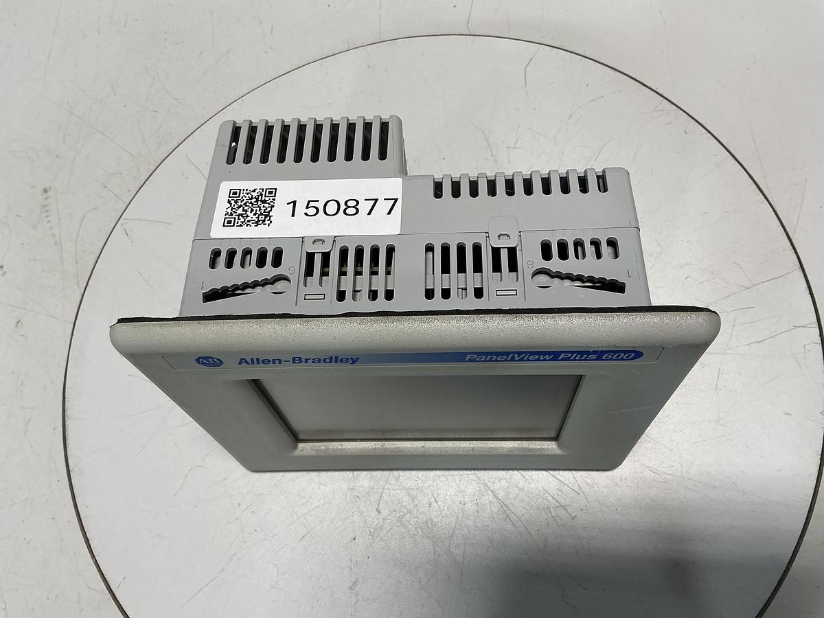 Used ALLEN BRADLEY 2711PC-T6C20D