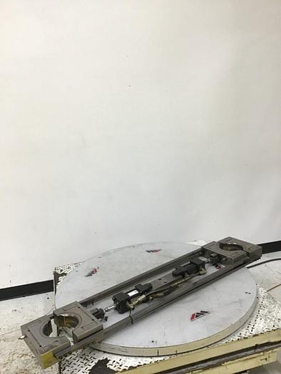 Used VAN DORN Tie Bar Lock 700CC4300 / TBL Used