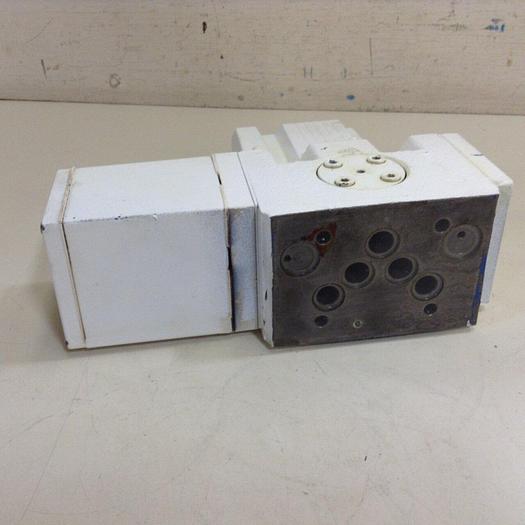 Used MOOG Servo Valve D661-5002 Used