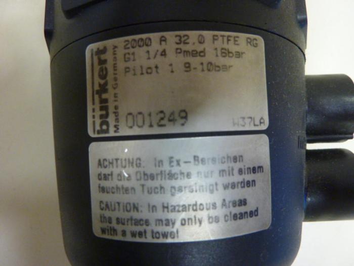 Used BURKERT EASY FLUID CONTROL Valve 2000 A 32,0 PTFE RG #67160
