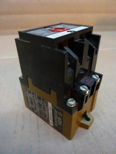 Used ALLEN BRADLEY AC Relay 700-P200A1 SER A #22892