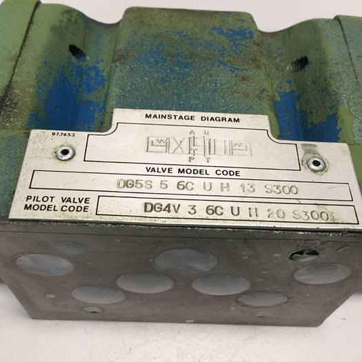 Used VICKERS Pilot Valve DG5S56CUH13S300 #97309