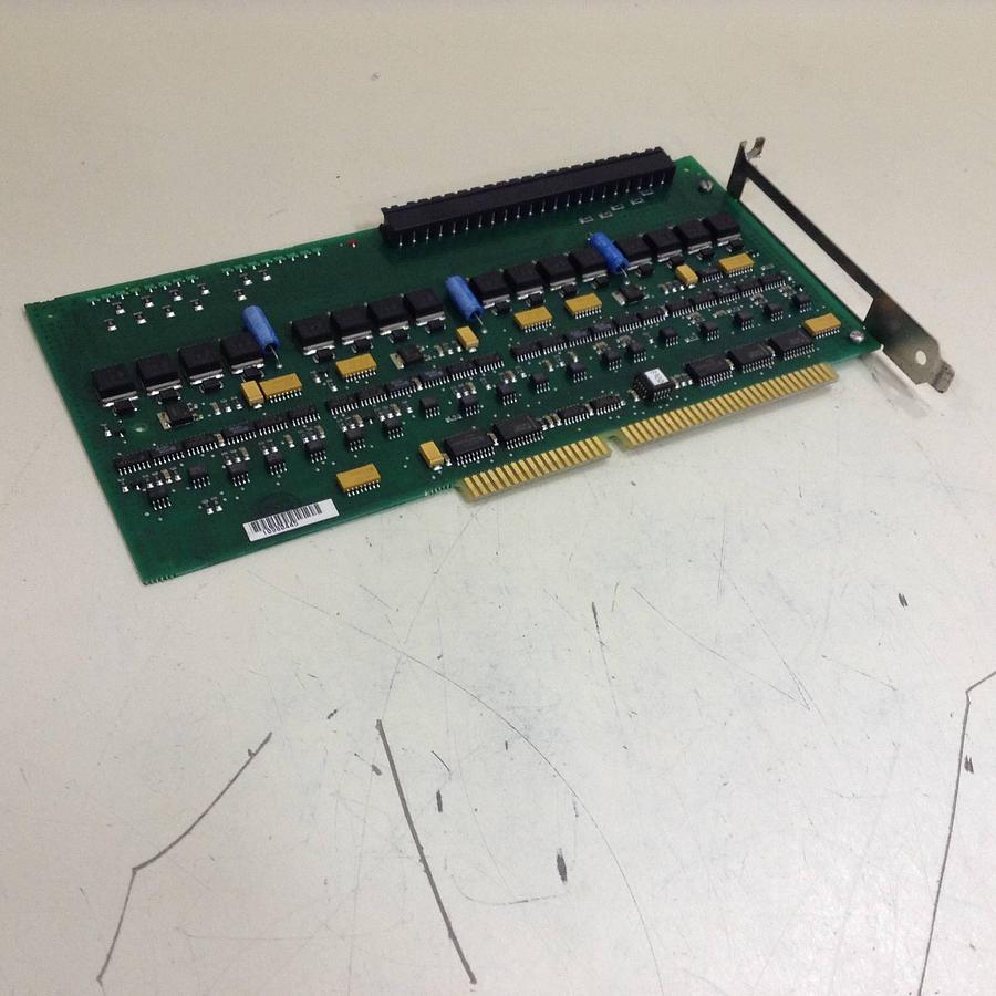 Used CINCINNATI MILACRON Circuit Board 3-542-1292A / BRACKET Used