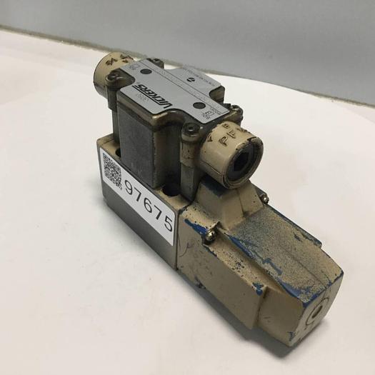 Used VICKERS Valve DG4V32APLT10JAS329 #97675