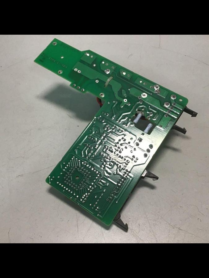 Used GAMMAFLUX Hot Runner Output Board GA-100-F-00 Used