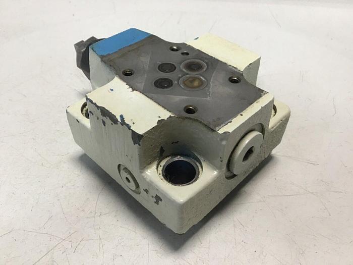 Used VICKERS Hydraulic Valve CVCS25C1S2W24510 #125204