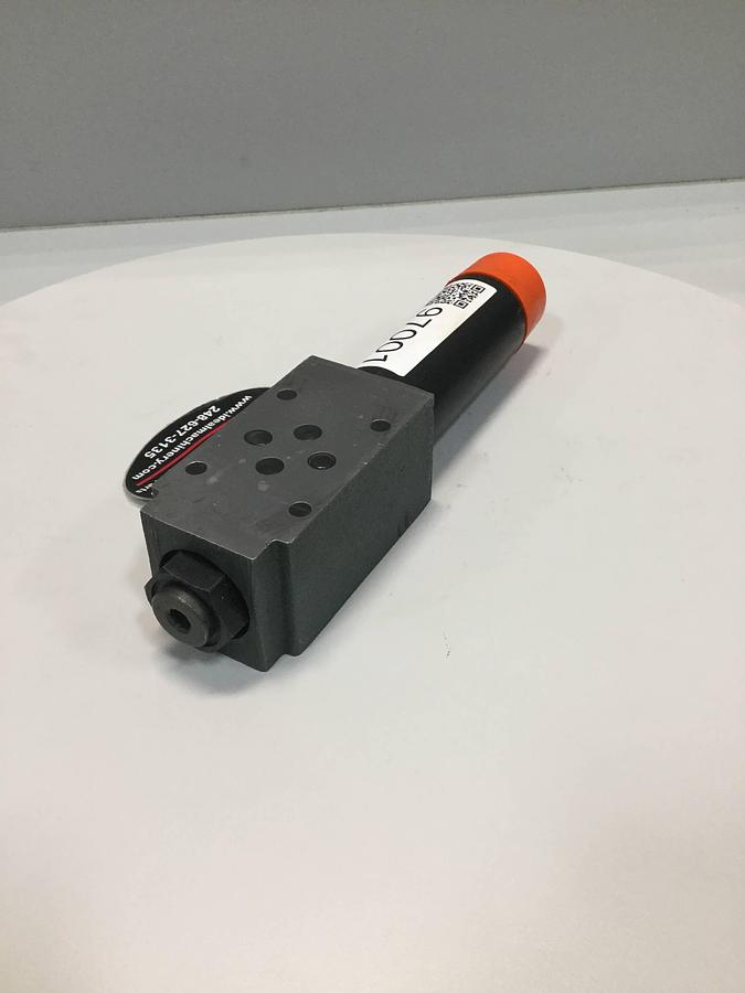 Used REXROTH Valve ZDR6DP240150YM12 Used