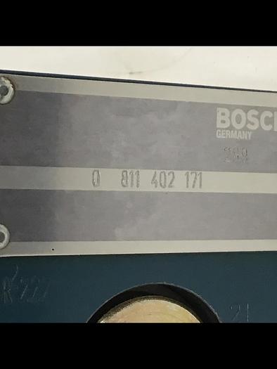 Used BOSCH 0 811 402 171 Valve Used #144706