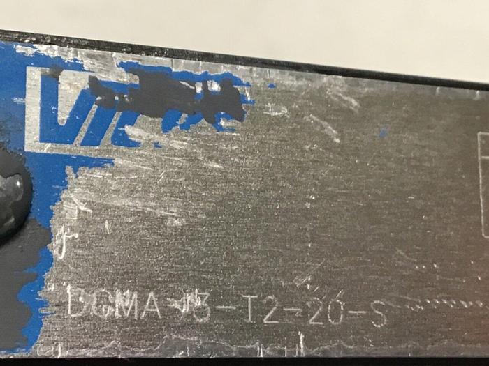 Used VICKERS Valve DGMA3T220S #122487