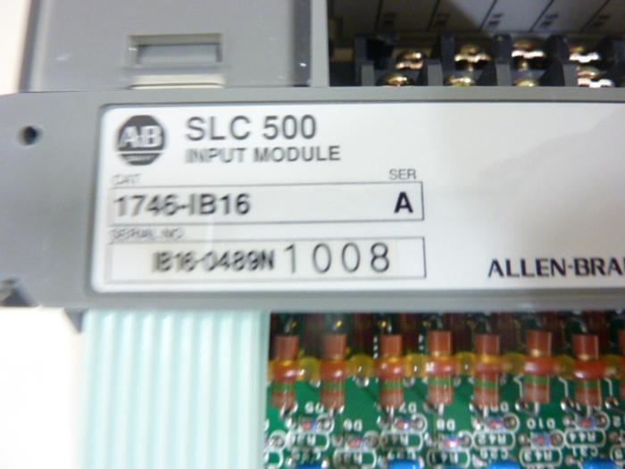 Used ALLEN BRADLEY Input Module 1746-IB16 SER A #43534