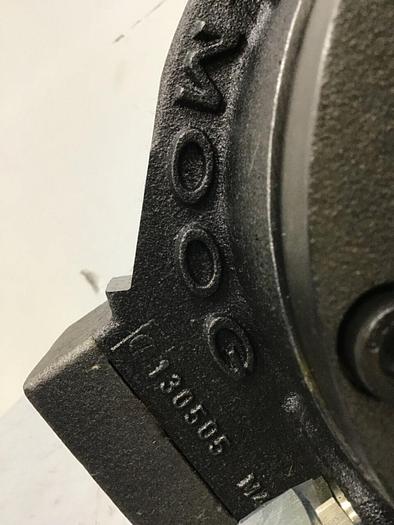 Used MOOG Radial Piston Pump 2 616 215 673 A Used